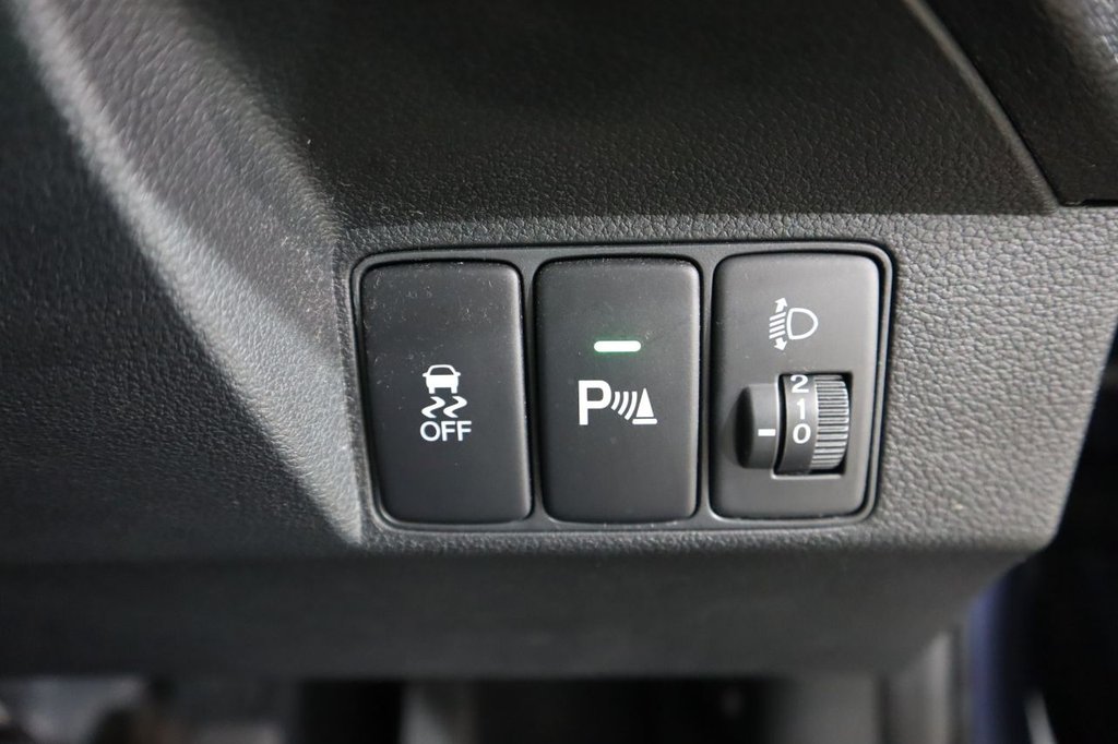 Used Honda Civic 2016 for sale - 76910145: Photo 26