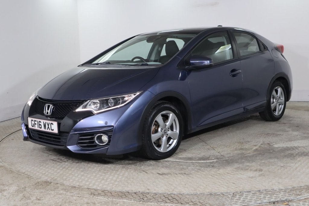 Used Honda Civic 2016 for sale - 76910145: Photo 3