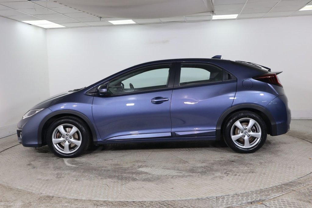 Used Honda Civic 2016 for sale - 76910145: Photo 8