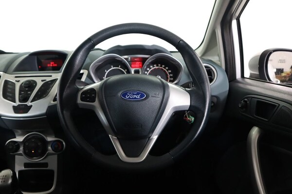 Used Ford Fiesta 2009 for sale - 75716168: Photo 18