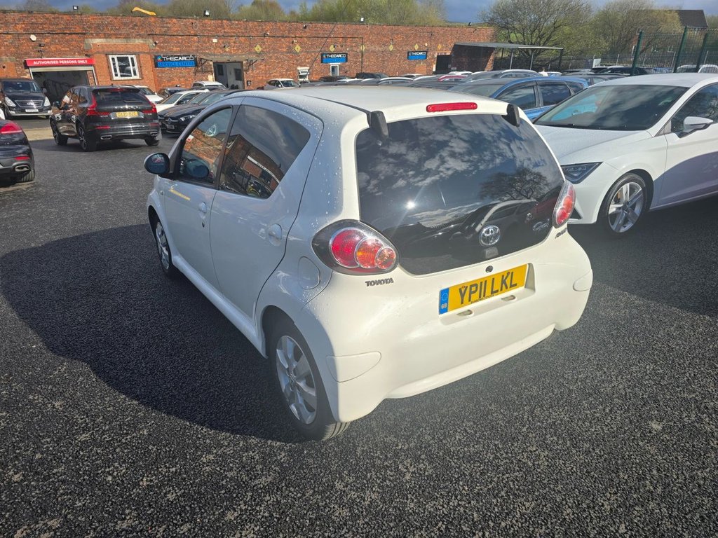 Used Toyota AYGO 2011 for sale - 78181587: Photo 6