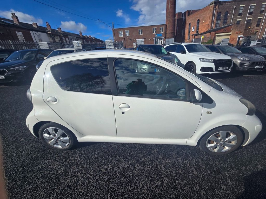 Used Toyota AYGO 2011 for sale - 78181587: Photo 7