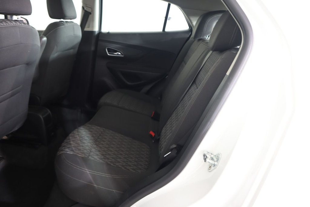 Used Vauxhall Mokka 2015 for sale - 78200903: Photo 16