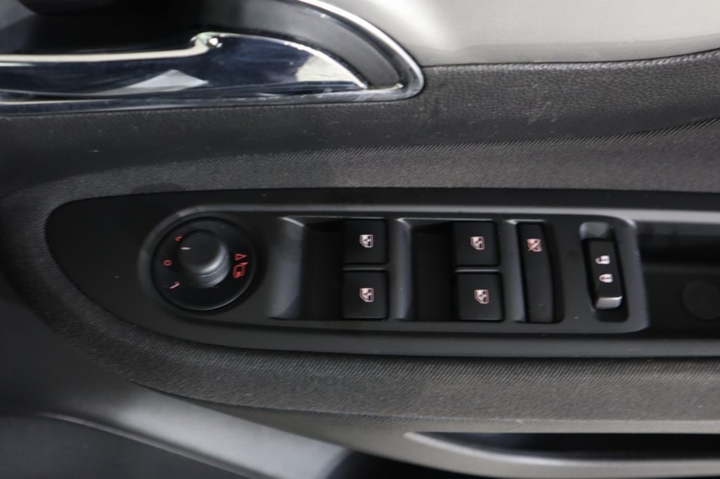 Used Vauxhall Mokka 2015 for sale - 78200903: Photo 35