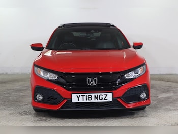 Used Honda Civic 2018 for sale - 79482400: Photo