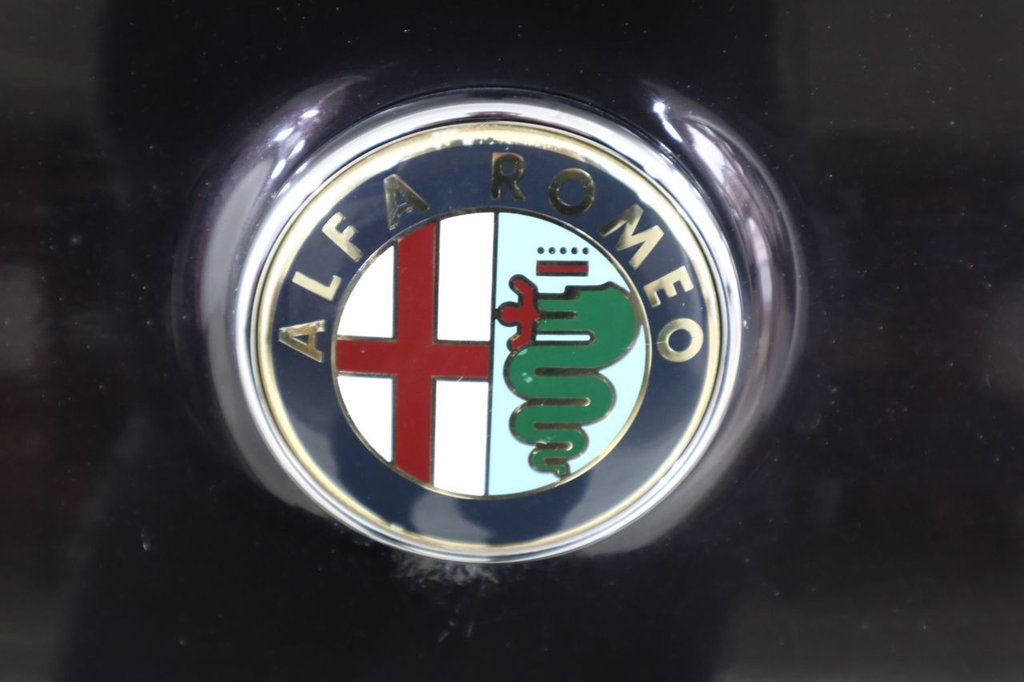 Used Alfa Romeo MiTo 2011 for sale - 76356495: Photo 32