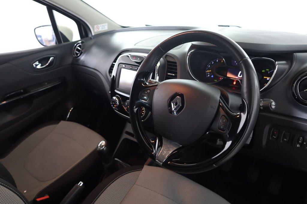 Used Renault Captur 2014 for sale - 77263902: Photo 12