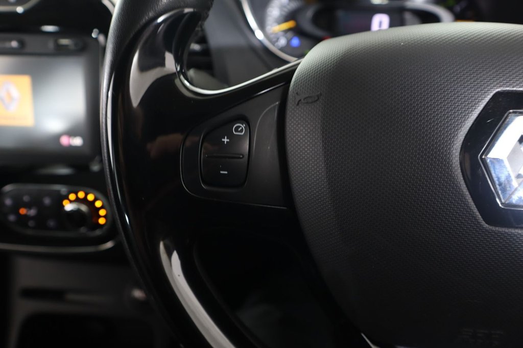 Used Renault Captur 2014 for sale - 77263902: Photo 21