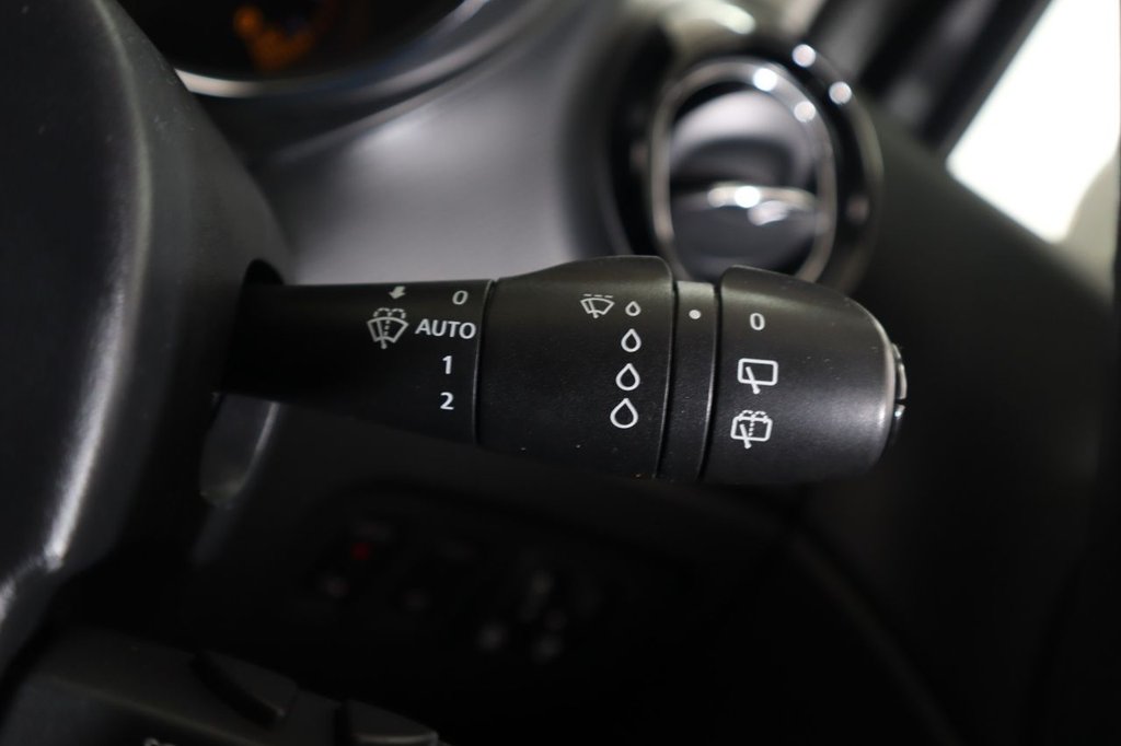 Used Renault Captur 2014 for sale - 77263902: Photo 22