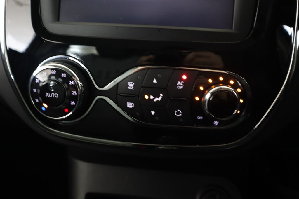 Used Renault Captur 2014 for sale - 77263902: Photo 28