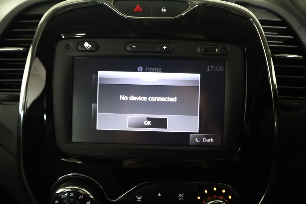 Used Renault Captur 2014 for sale - 77263902: Photo 30