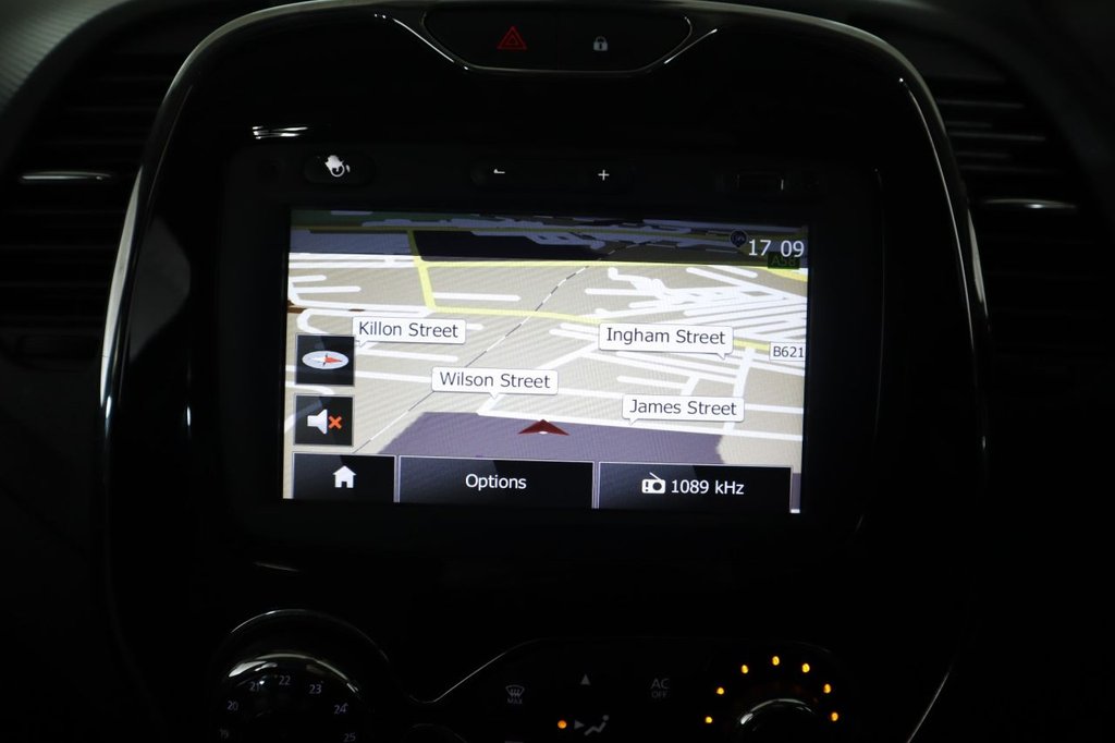 Used Renault Captur 2014 for sale - 77263902: Photo 32