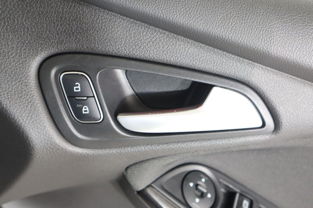 Used Ford Focus 2017 for sale - 76163134: Photo 37
