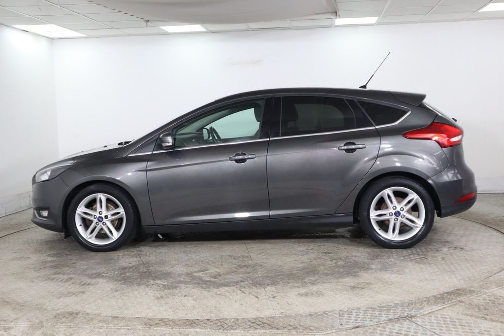 Used Ford Focus 2017 for sale - 76163134: Photo 8