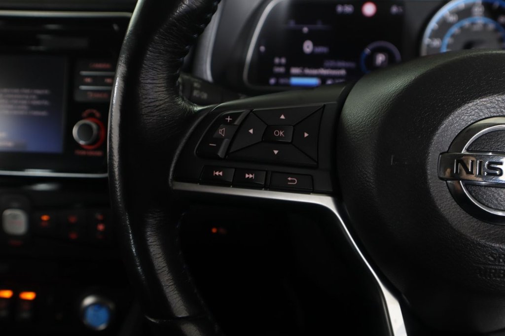 Used Nissan Leaf 2018 for sale - 77236639: Photo 22