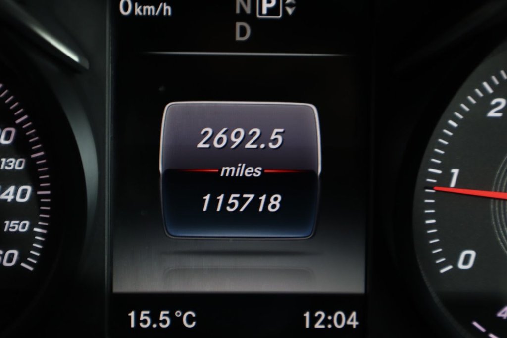 Used Mercedes-Benz C Class 2015 for sale - 77952977: Photo 21