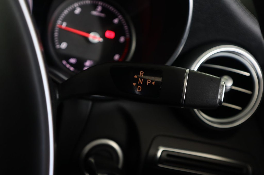 Used Mercedes-Benz C Class 2015 for sale - 77952977: Photo 24