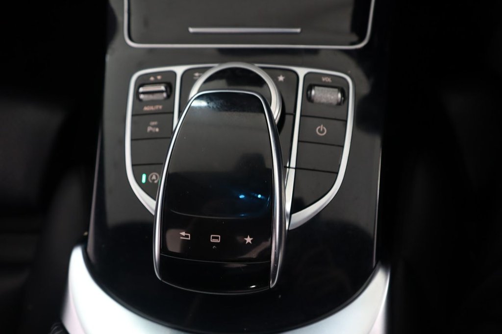 Used Mercedes-Benz C Class 2015 for sale - 77952977: Photo 28