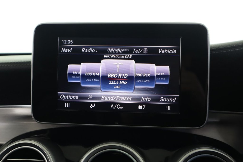 Used Mercedes-Benz C Class 2015 for sale - 77952977: Photo 30