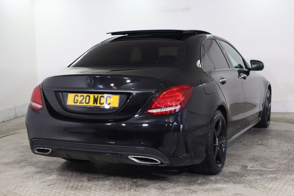 Used Mercedes-Benz C Class 2015 for sale - 77952977: Photo 4