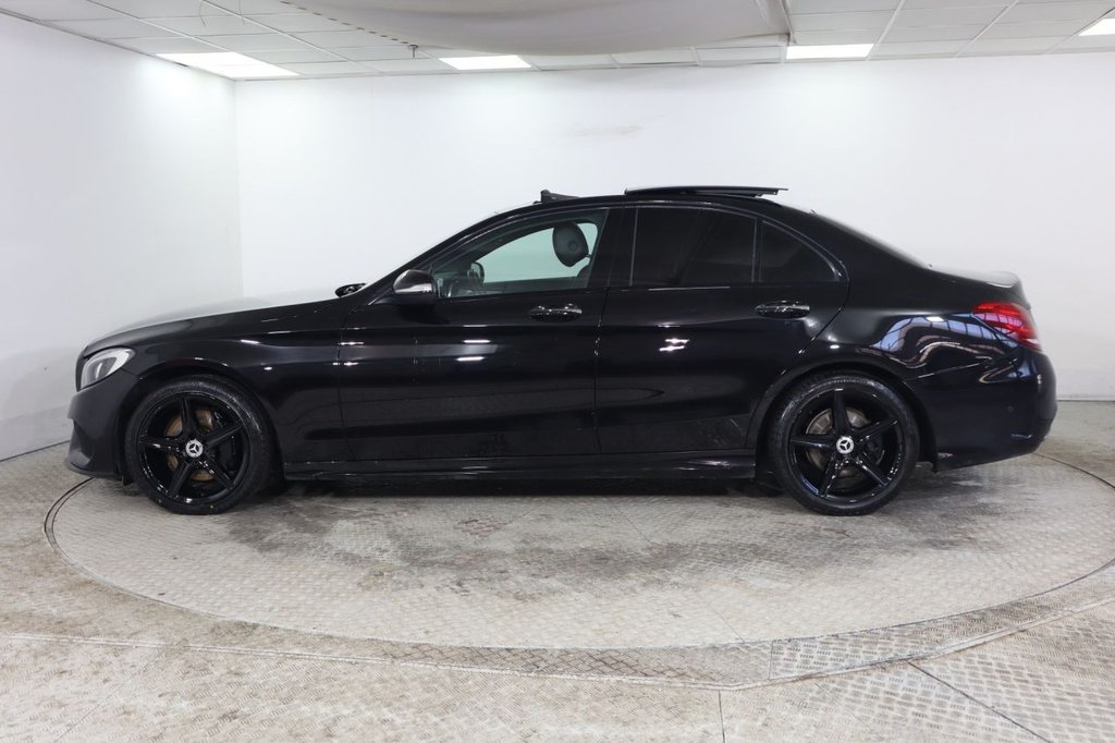 Used Mercedes-Benz C Class 2015 for sale - 77952977: Photo 8