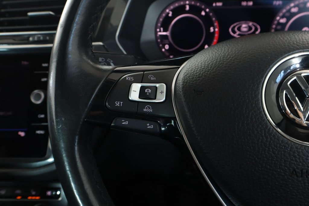 Used Volkswagen Tiguan 2018 for sale - 76698820: Photo 24