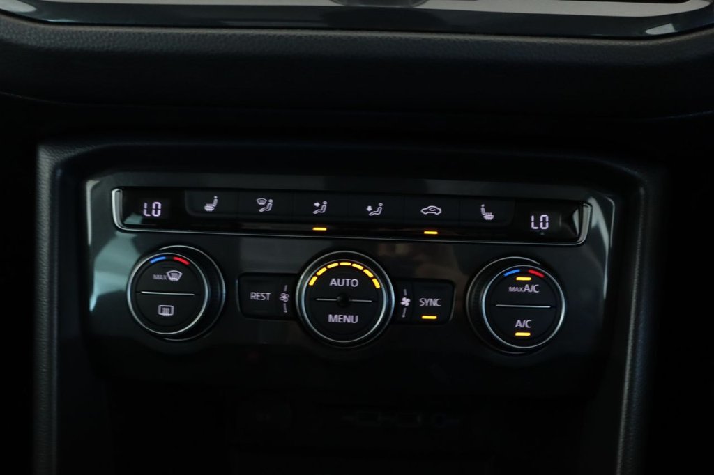 Used Volkswagen Tiguan 2018 for sale - 76698820: Photo 27