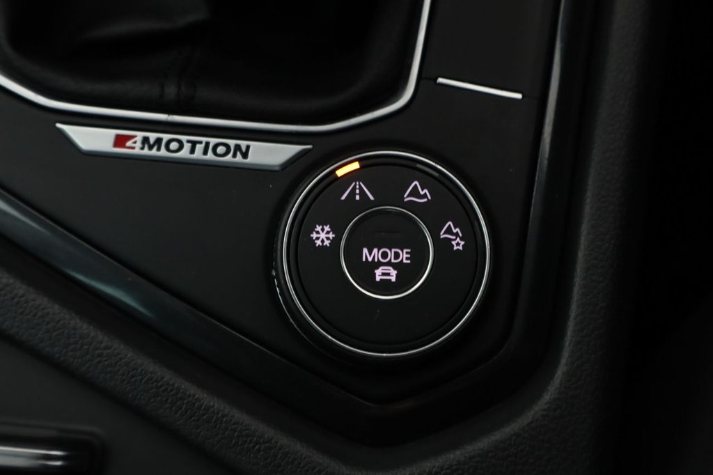 Used Volkswagen Tiguan 2018 for sale - 76698820: Photo 30