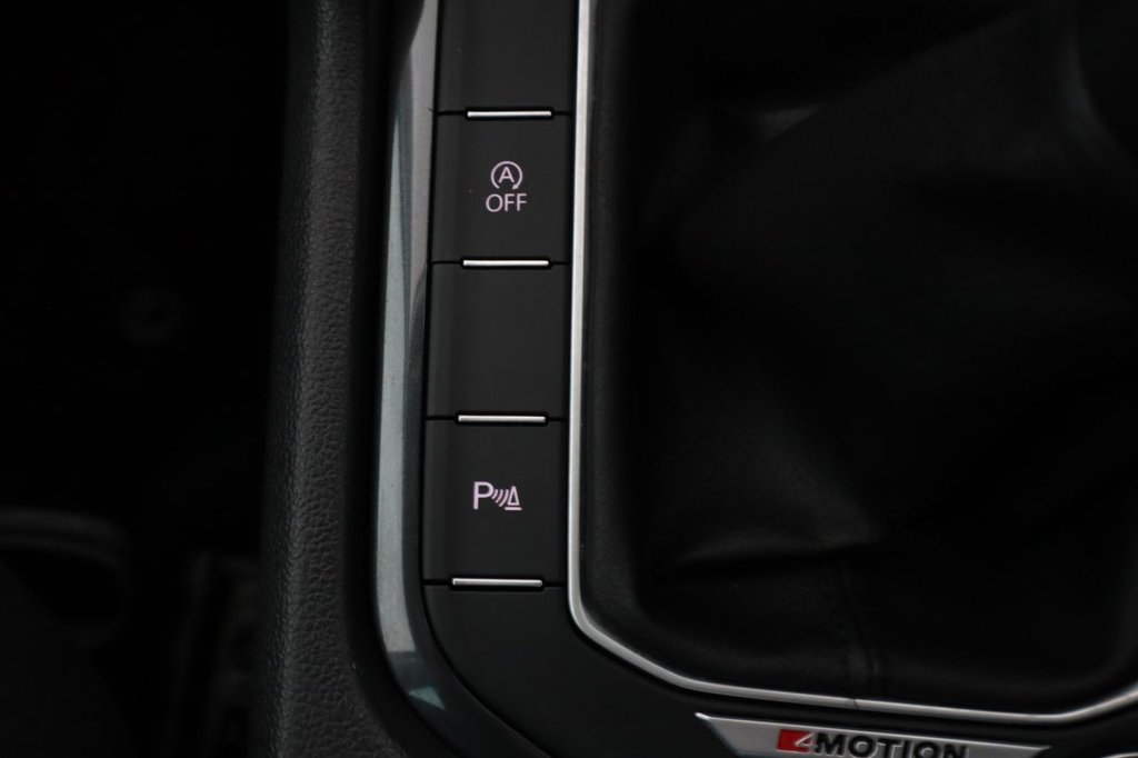 Used Volkswagen Tiguan 2018 for sale - 76698820: Photo 32