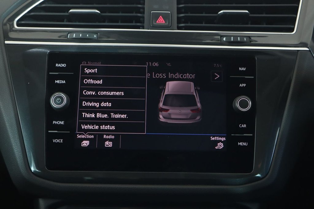 Used Volkswagen Tiguan 2018 for sale - 76698820: Photo 38