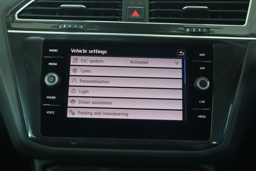 Used Volkswagen Tiguan 2018 for sale - 76698820: Photo 39