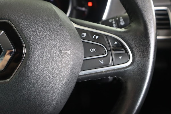 Used Renault Megane 2019 for sale - 75370329: Photo 21