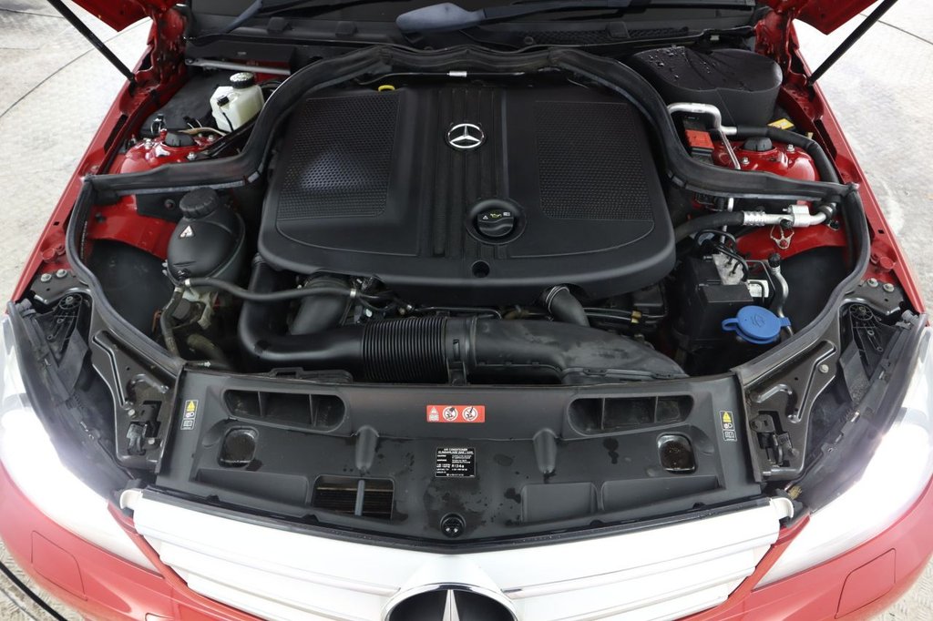 Used Mercedes-Benz C Class 2013 for sale - 77250455: Photo 10