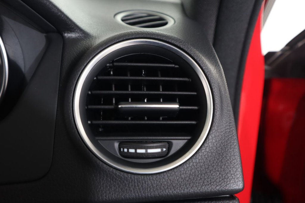 Used Mercedes-Benz C Class 2013 for sale - 77250455: Photo 36