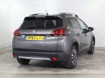 Used Peugeot 2008 2018 for sale - 79438436: Photo