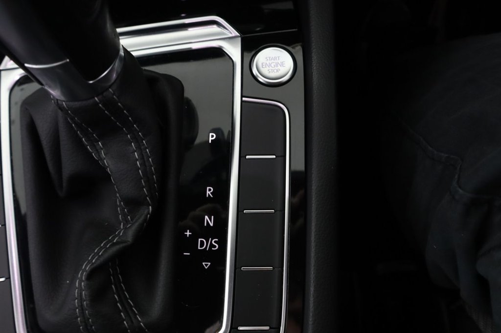 Used Volkswagen Passat 2019 for sale - 76396370: Photo 29