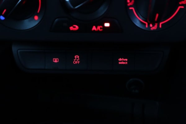 Used Audi A1 2017 for sale - 76236055: Photo 28