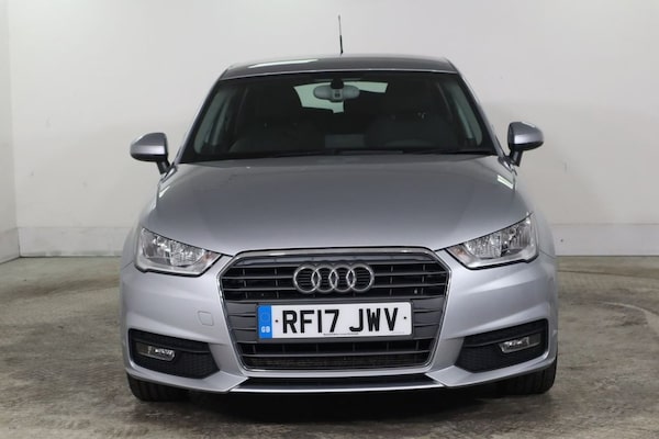Used Audi A1 2017 for sale - 76236055: Photo 2