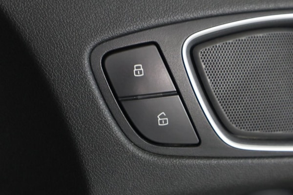 Used Audi A1 2017 for sale - 76236055: Photo 45