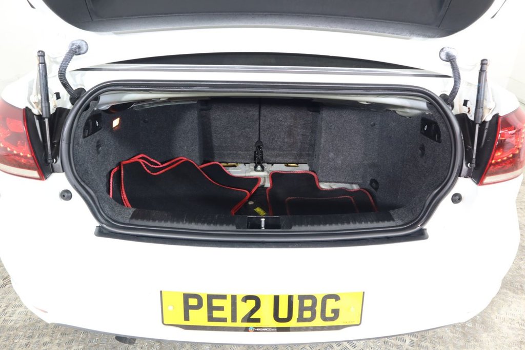 Used Volkswagen Golf 2012 for sale - 77642872: Photo 10