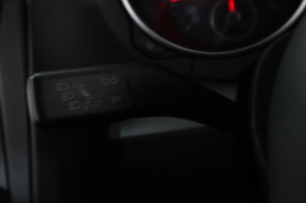 Used Volkswagen Golf 2012 for sale - 77642872: Photo 22