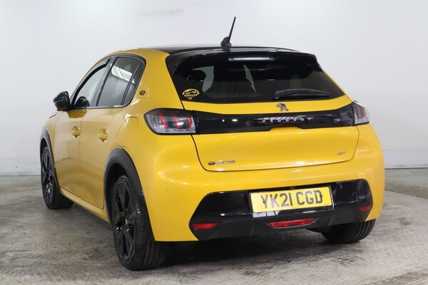 Used Peugeot 208 2021 for sale - 76223597: Photo 6