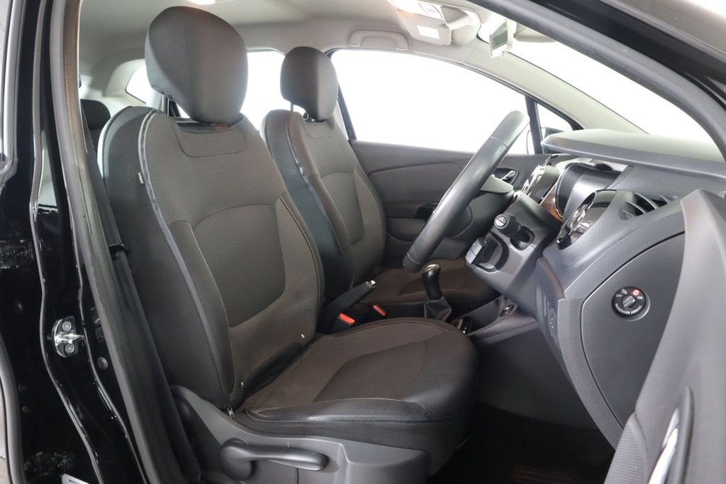 Used Renault Captur 2014 for sale - 76267375: Photo 13