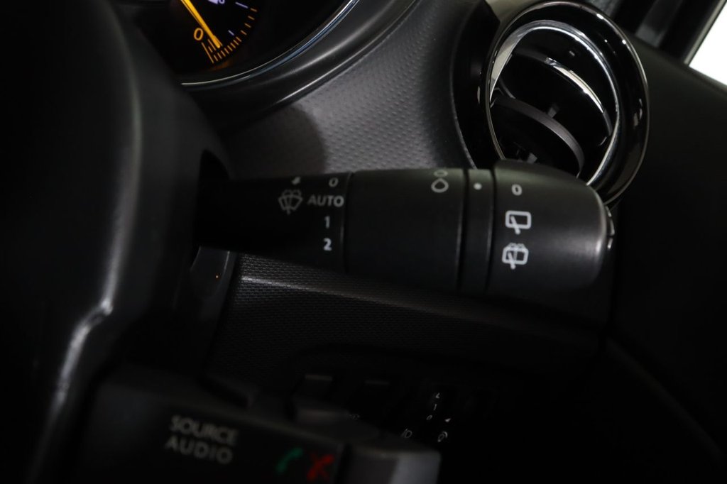 Used Renault Captur 2014 for sale - 76267375: Photo 22