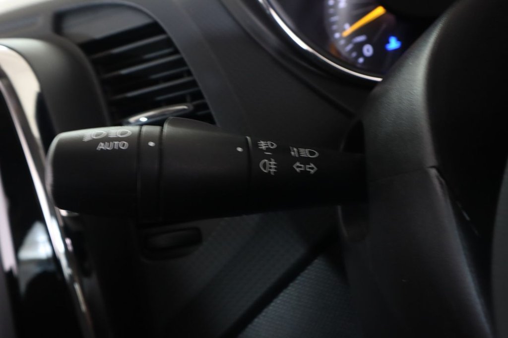 Used Renault Captur 2014 for sale - 76267375: Photo 24