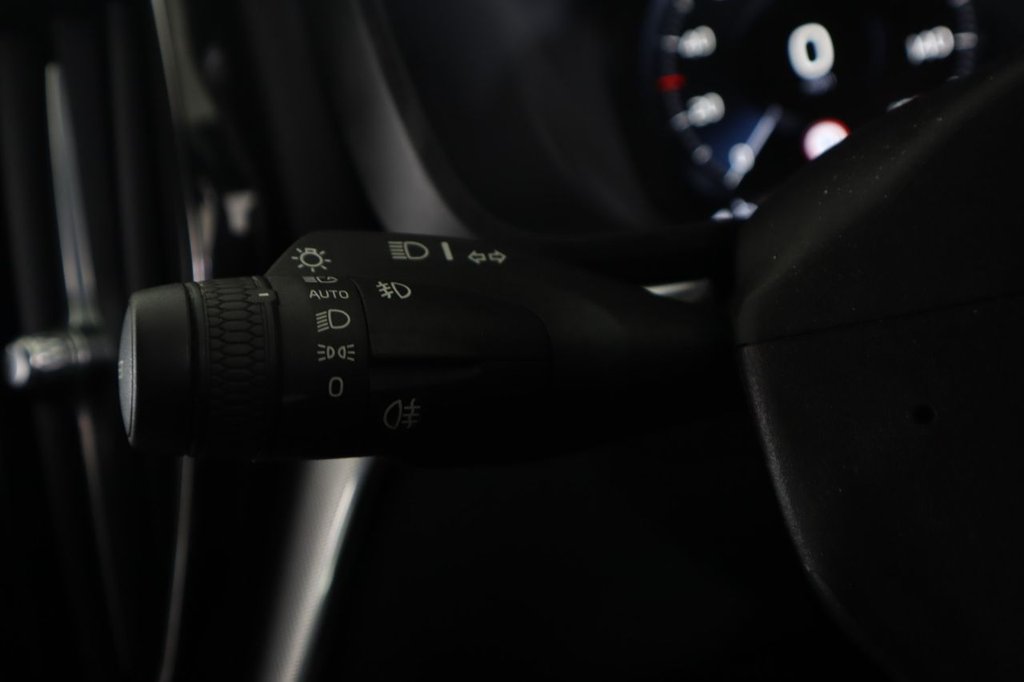 Used Volvo XC60 2020 for sale - 78110924: Photo 25