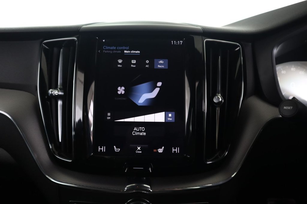 Used Volvo XC60 2020 for sale - 78110924: Photo 30