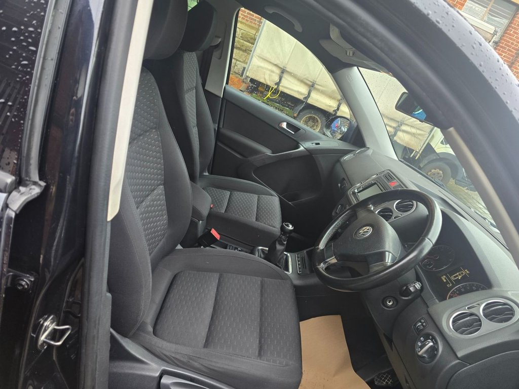 Used Volkswagen Tiguan 2009 for sale - 77499178: Photo 10
