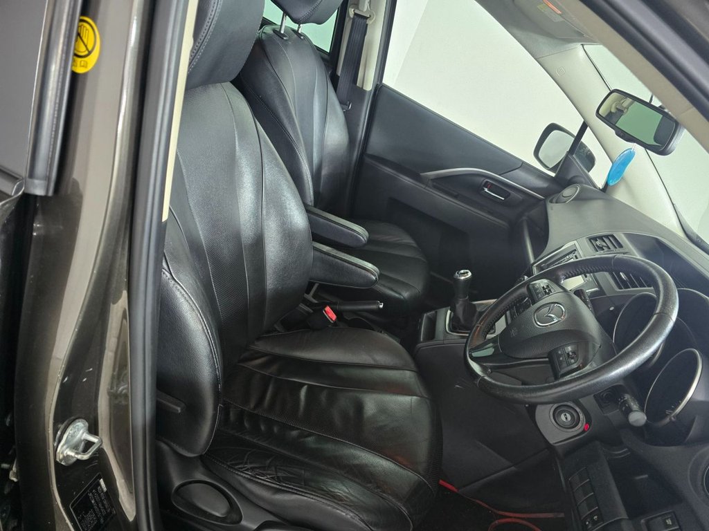 Used Mazda Mazda5 2014 for sale - 77133183: Photo 9