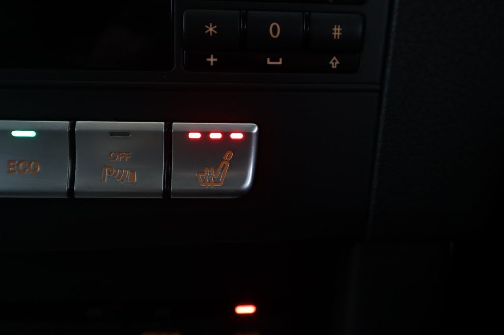 Used Mercedes-Benz E Class 2014 for sale - 78003135: Photo 28